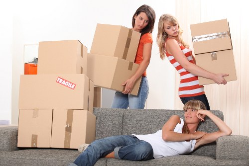 Office relocation support for businesses in Holloway