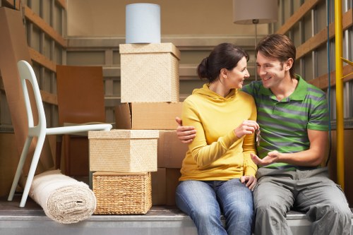 Home moving preparation checklist for customers in Holloway