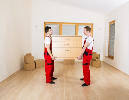Household items and moving equipment for Holloway transport